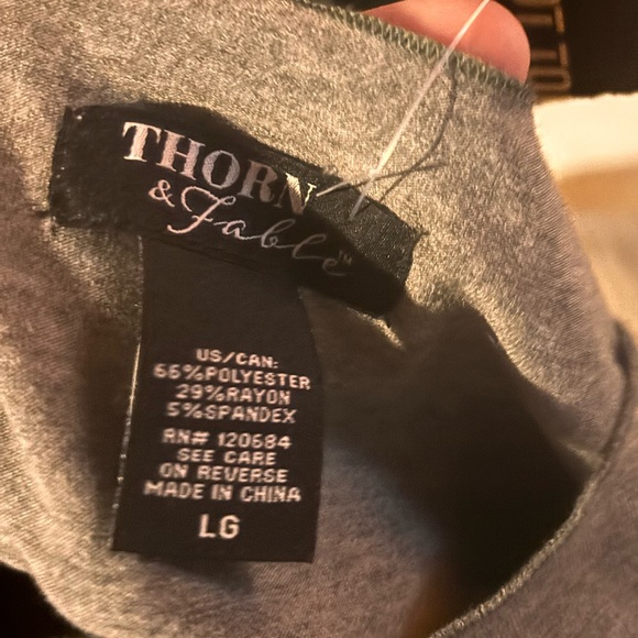 Gray Long Sleeve Women's Top size Large - Picture 4 of 5